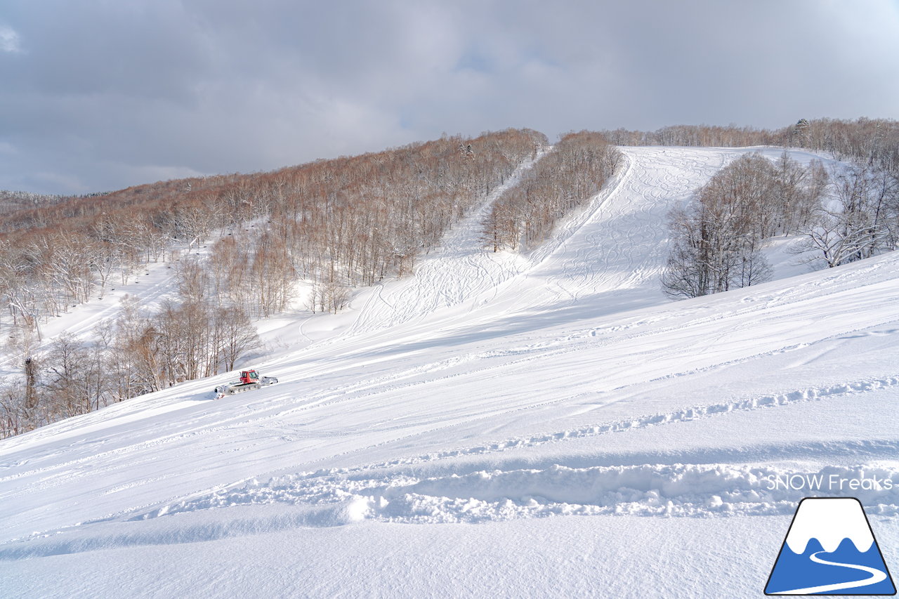 増毛町営暑寒別岳スキー場｜今冬の暑寒別岳は、まるでニセコのような豪雪地帯に！？パウダースノーたっぷりの穴場ゲレンデを滑走～！